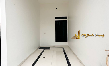RUMAH 2 LANTAI PLUS ROOFTOP 3KT 875 JUTA SHM CONDET KRAMAT JATI JAKARTA TIMUR