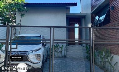 Disewakan Rumah Villa di Ungasan Kuta Selatan Bali Siap Huni Fully Furnished Lokasi Sangat Strategis