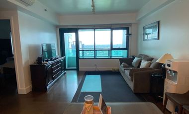 EDADES TOWER ROCKWELL 1BR