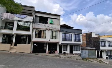 Casa 3 pisos independientes en Venta, en barrio cuba, coodelmar