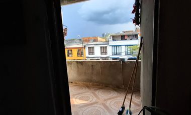 Casa 3 pisos independientes en Venta, en barrio cuba, coodelmar