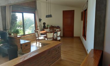 PARCELA DE 15.000 M2 CON CASA Y GRAN VARIEDAD DE FRUTALES