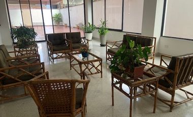 LINDO Y COMODO APARTAMENTO. EXCELENTE UBICACION