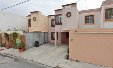 CASA EN CALLE CIRUELOS, VILLA FLORIDA SECTOR C, REYNOSA. ¡¡¡NO CRÉDITOS!!!