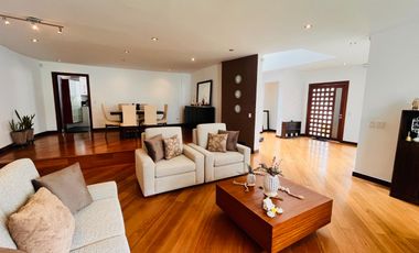VENTA CASA URB EL CONDADO