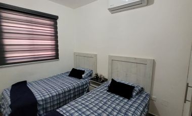 RENTA CASA AMUEBLADA FRACC AZUL MARINO