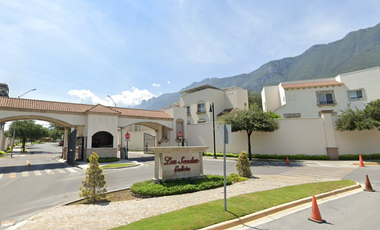Casa en venta en  Santiago, Las  Sendas Galicia, 66233  San Pedro Garza  García, N.L