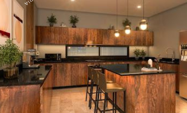 Casa en venta con 4 recamaras en privada con alberca