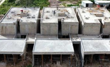 Casa en venta con 4 recamaras en privada con alberca