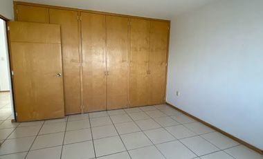 DEPARTAMENTO EN RENTA EN EL MORAL 3 RECAMARAS C/U CON BAÑO