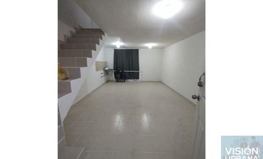 Estrenar casa en esquina y excedente de terreno, ubicada en Fracc Vista de La Montaña Aguas Calientes ME