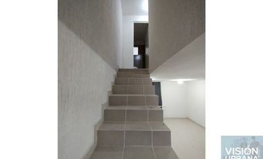 Estrenar casa en esquina y excedente de terreno, ubicada en Fracc Vista de La Montaña Aguas Calientes ME