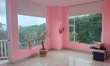 Casa en arriendo en el sector Loma del Escobero, Envigado