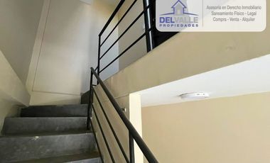 SE VENDE LOCAL DE 03 NIVELES - MIRAFLORES COUNTRY CLUB