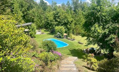 SE vende paraíso en la Tierra, acogedora casa con vista al lago Calafquén