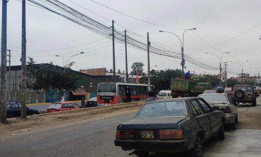 Venta de Local Comercial en Comas