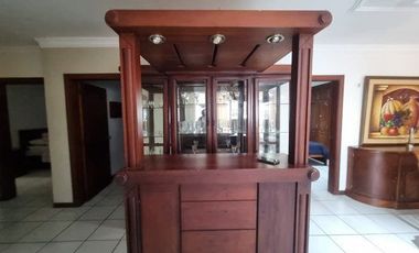 ELEGANTE SUITE AMOBLADA EN RENTA