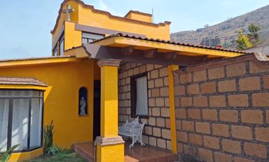 Renta Casa sola en San Miguel Tlaixpan, Texcoco, con 900 m2 de jardín¡