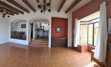Renta Casa sola en San Miguel Tlaixpan, Texcoco, con 900 m2 de jardín¡
