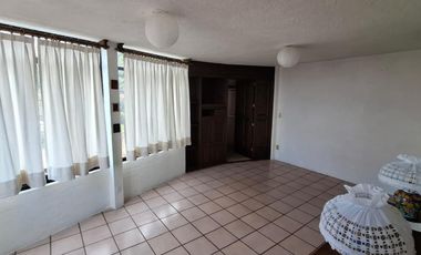 Renta Casa sola en San Miguel Tlaixpan, Texcoco, con 900 m2 de jardín¡