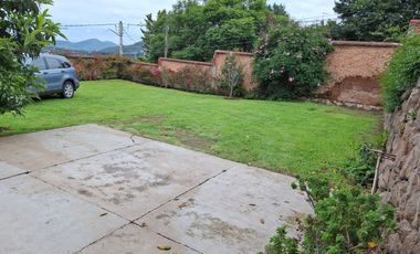 Renta Casa sola amueblada o sin muebles en San Miguel Tlaixpan, Texcoco, con 900 m2 de jardín.