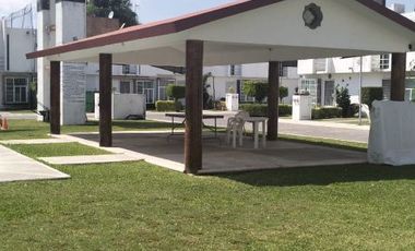 SE VENDE CASA EN FRACCIONAMIENTO EN YAUTEPEC, MOR