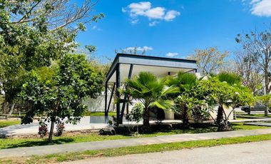 CASA AMUEBLADA EN RENTA EN MÉRIDA, PRIVADA ZELENA CONKAL