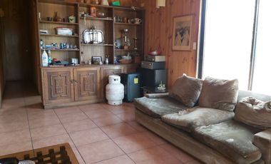 PARCELA PLANA CON CASA EN CUYUNCAVÍ BAJO CURACAVI