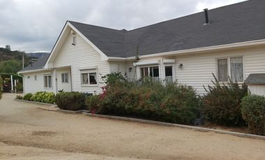 HERMOSA PARCELA EN EL MEJOR CONDOMINIO DE CURACAVI