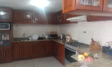 CASA GRANDE DE 2 DEPARTAMENTOS INDEPENDIENTES