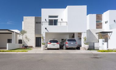 VENTA O RENTA CASA EN SANTERRA RESIDENCIAL