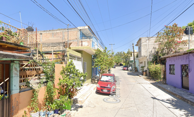 Casa en venta ¡REMATE BANCARIO! -Cerro Tlacotepec, Los Insurgentes, Iguala de la Independencia, Guerrero.