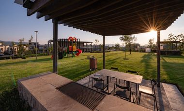 CASA EN VENTA GALERIAS SANTA ANITA 3 HABITACIONES ACABADOS DE MARMOL