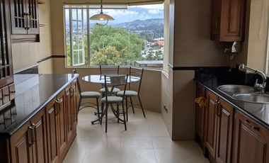 RENTA DEPARTAMENTO 2 DORMITORIOS PRIMAVERA CUMBAYA URB. LUJO CERCA AL SCALA