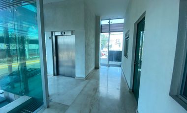 EDIFICIO EN RENTA FRENTE A LA MARINELA, EL COLLI, ZAPOPAN, AV PATRIA