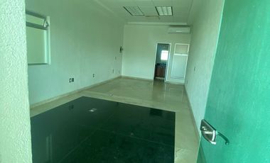 EDIFICIO EN RENTA FRENTE A LA MARINELA, EL COLLI, ZAPOPAN, AV PATRIA