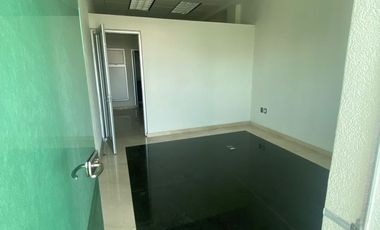 EDIFICIO EN RENTA FRENTE A LA MARINELA, EL COLLI, ZAPOPAN, AV PATRIA