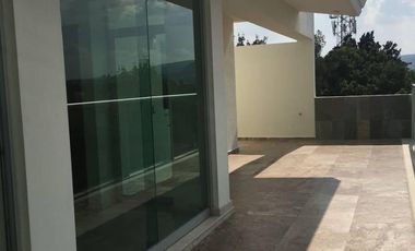 EDIFICIO EN RENTA FRENTE A LA MARINELA, EL COLLI, ZAPOPAN, AV PATRIA