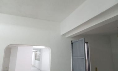 LOCAL  EN VENTA  CELAYA