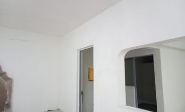 LOCAL  EN VENTA  CELAYA