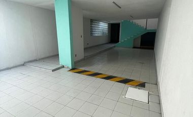 LOCAL  EN VENTA  CELAYA