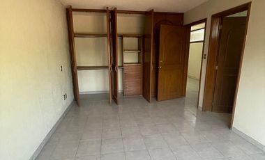 LOCAL  EN VENTA  CELAYA