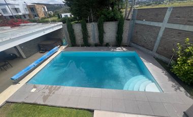 HERMOSA CASA DE LUJO DE VENTA EN IMBAYA IMABURA