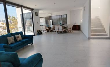 CASA RESIDENCIAL CON ALBERCA EN VENTA, EN MIRAVALLE, SAN LUIS POTOSI, SLP