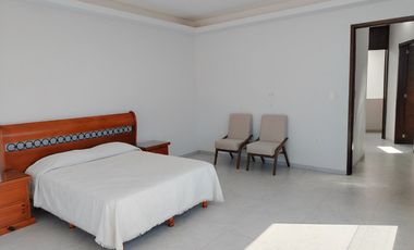 CASA RESIDENCIAL CON ALBERCA EN VENTA, EN MIRAVALLE, SAN LUIS POTOSI, SLP
