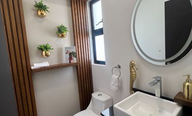Casa en Venta en Cancún , Residencial Privado con Alberca Semiolímpica y Parque