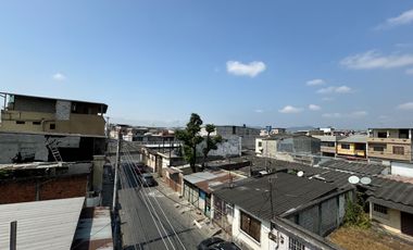 En venta casa rentera en Orquídeas, atrás del Mall Del Norte.