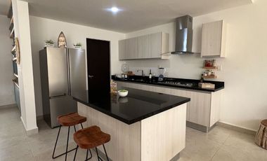 Casa en Venta en Cancún – Residencial con Parque de 3,200 m2 y Alberca