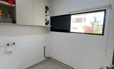 Casa en Venta en Cancún – Residencial con Parque de 3,200 m2 y Alberca