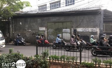 Dijual Bekas Workshop Jalan Raya Daan Mogot Tangerang Lokasi Strategis Ramai Murah